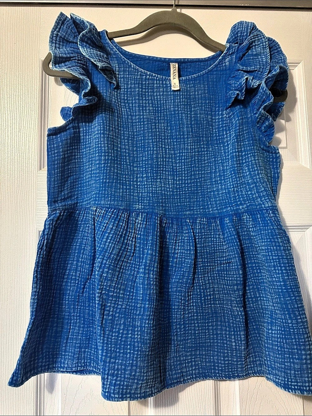 Zennana Girls Blue Ruffle Top Size Small New Without Tags